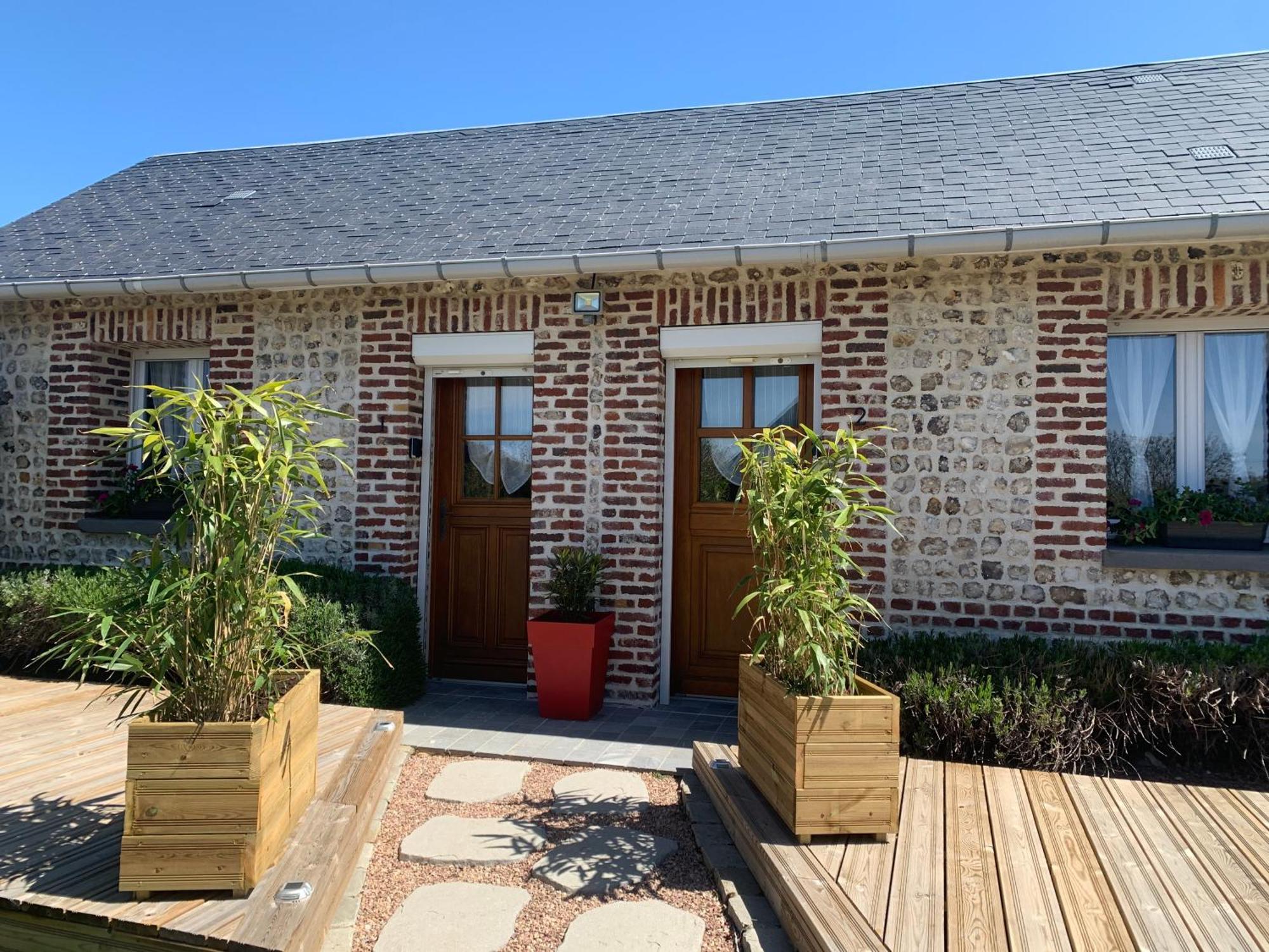 Le Clos Des 3 Pins Froberville Exterior photo